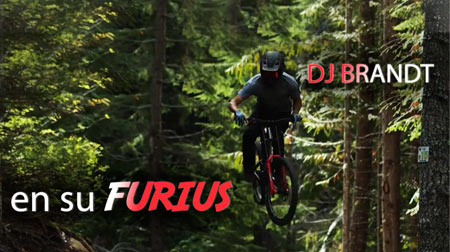 DJ BRANDT rodando con su FURIOUS en Whistler, Canadá.