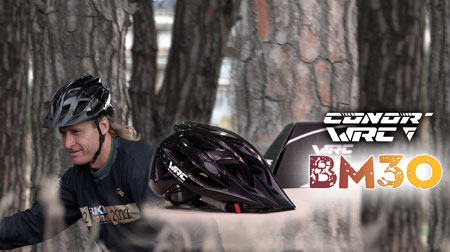 Casco Conor WRC BM30: Buena aireación, protección y comodidad