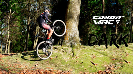 La Conor WRC Dark te convierte en superbiker
